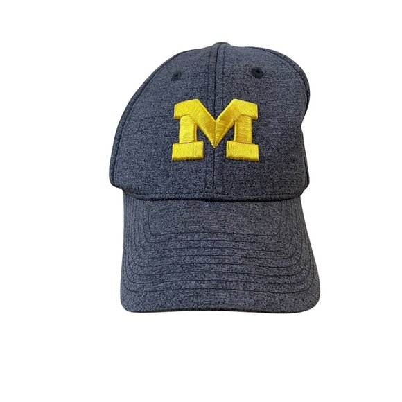 University Of Michigan Wolverines Adjustable Fan Favorite Cap In Dark Gray - Picture 1 of 5